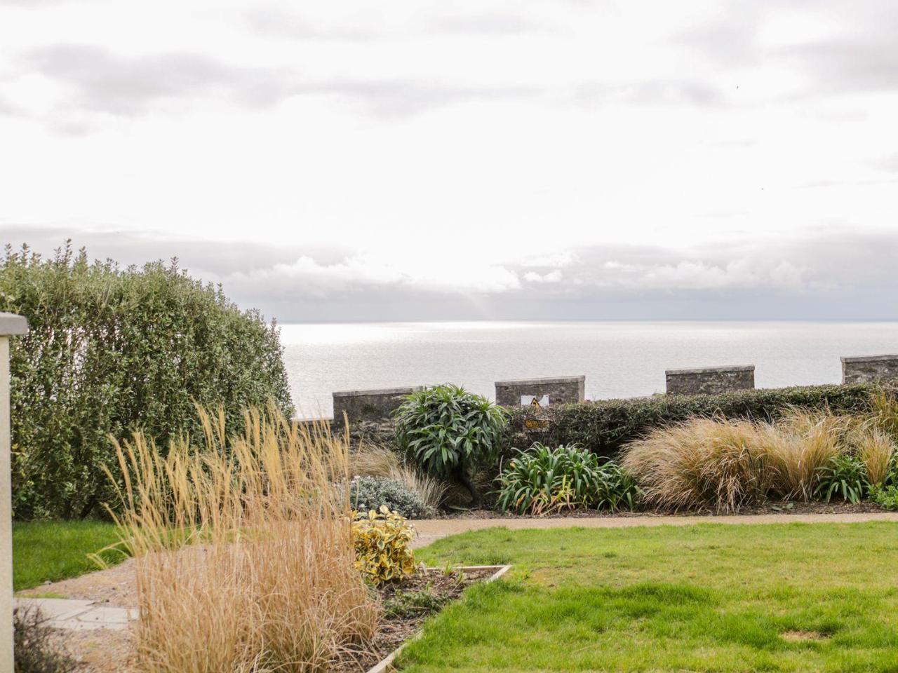 Gara Rock - Garden Apartment 7, Salcombe Bagian luar foto