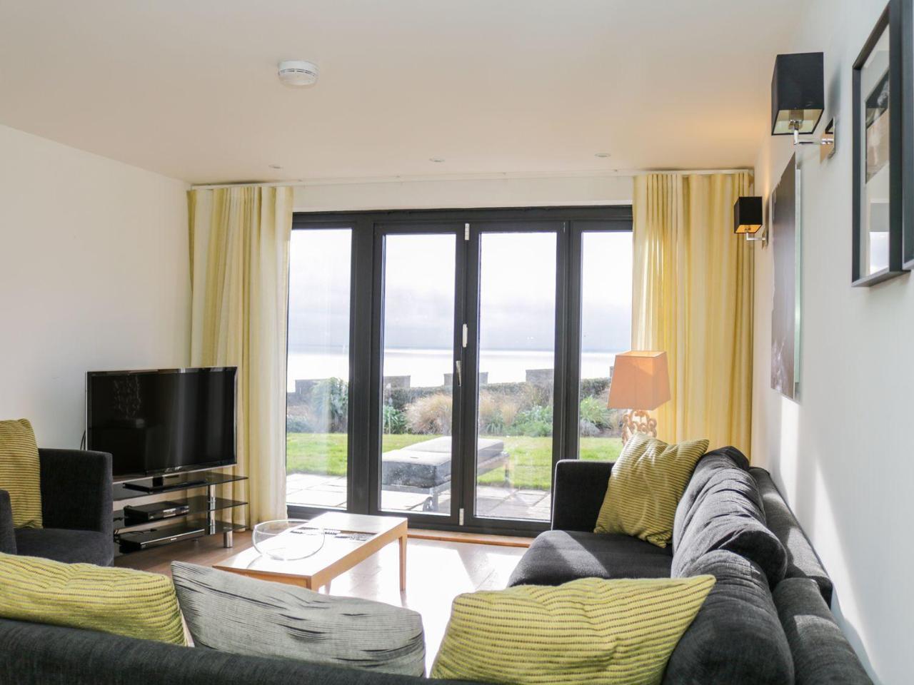 Gara Rock - Garden Apartment 7, Salcombe Bagian luar foto